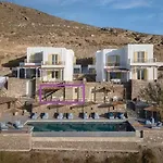 Off The Beaten Path! Poolside Apartamento