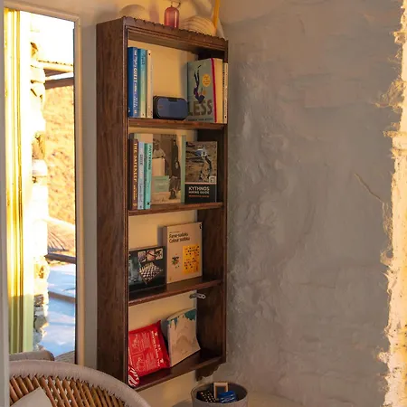 Off The Beaten Path! Poolside Kithnos