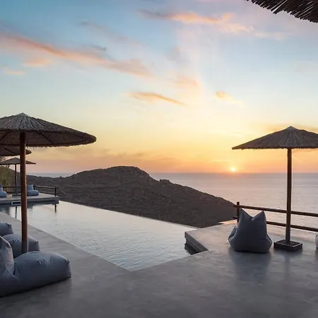 Off The Beaten Path! Poolside * Kithnos