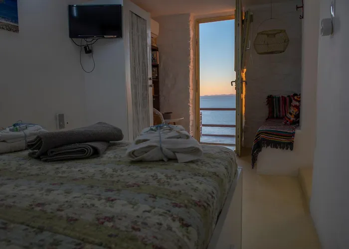 Apartamento Off The Beaten Path! Poolside *